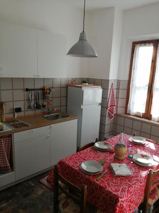 הוילה מונטיצ'יאנו Casa Di Zio מראה חיצוני תמונה