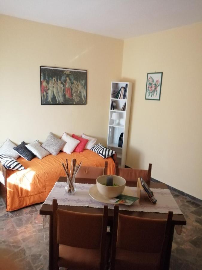 הוילה מונטיצ'יאנו Casa Di Zio מראה חיצוני תמונה